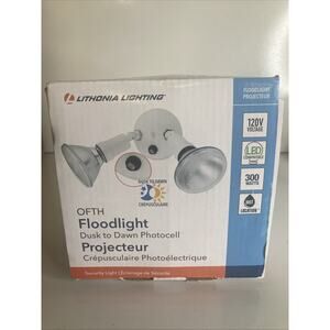 Lithonia Lighting 2-Lamp Outdoor White Flood Light OFTH 300PR 120 WH M12